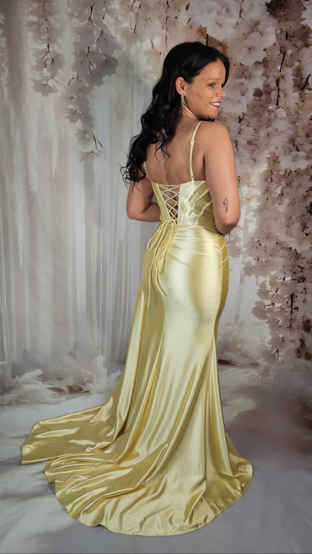 Vestido Citrino Radiante